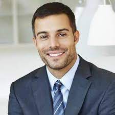 <strong>Amir K</strong>